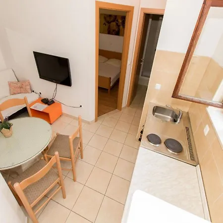 Srzi 1 Apartment *